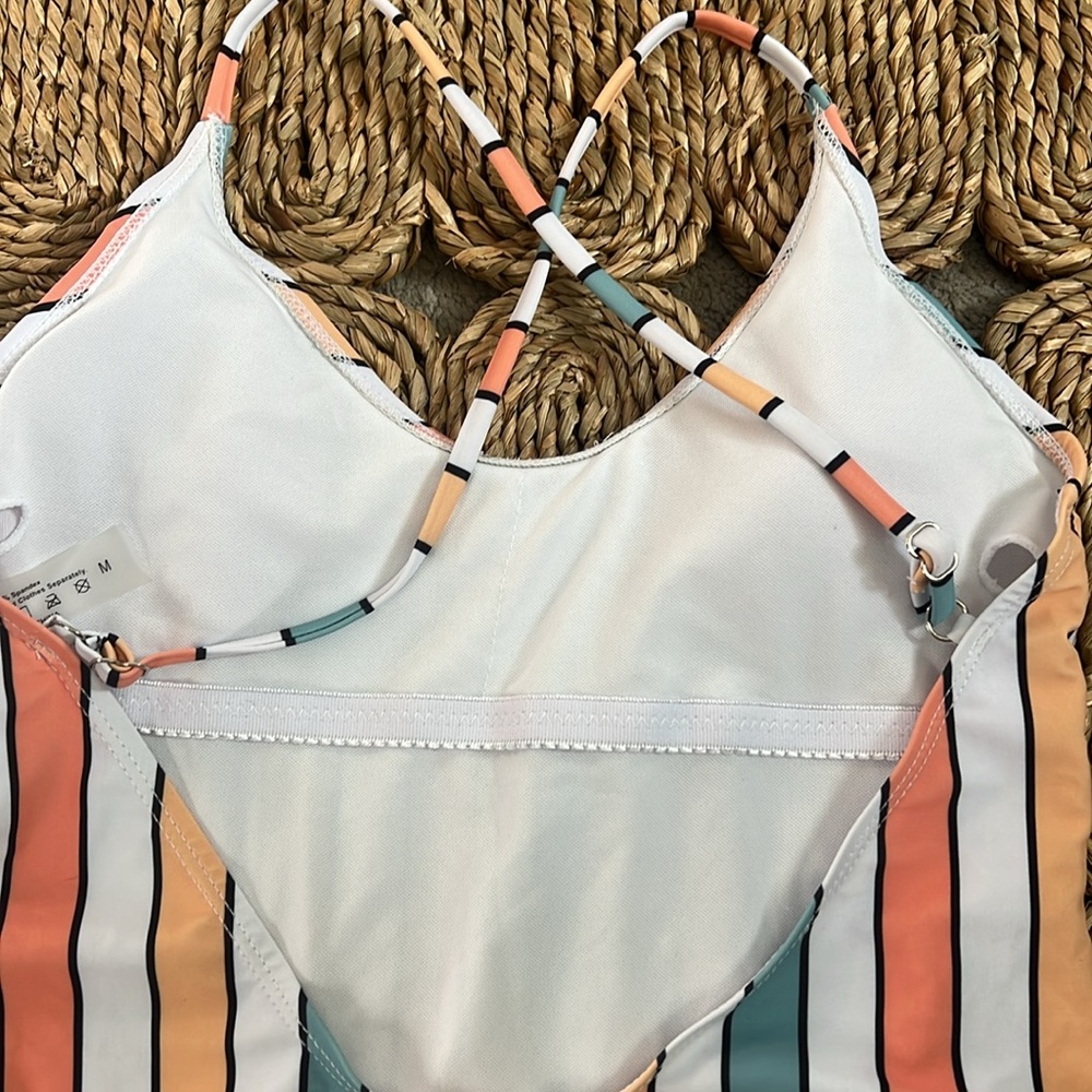 SHEIN Striped One Piece Cheeky Swimsuit- Size Women’s Medium - Picture 4 of 8